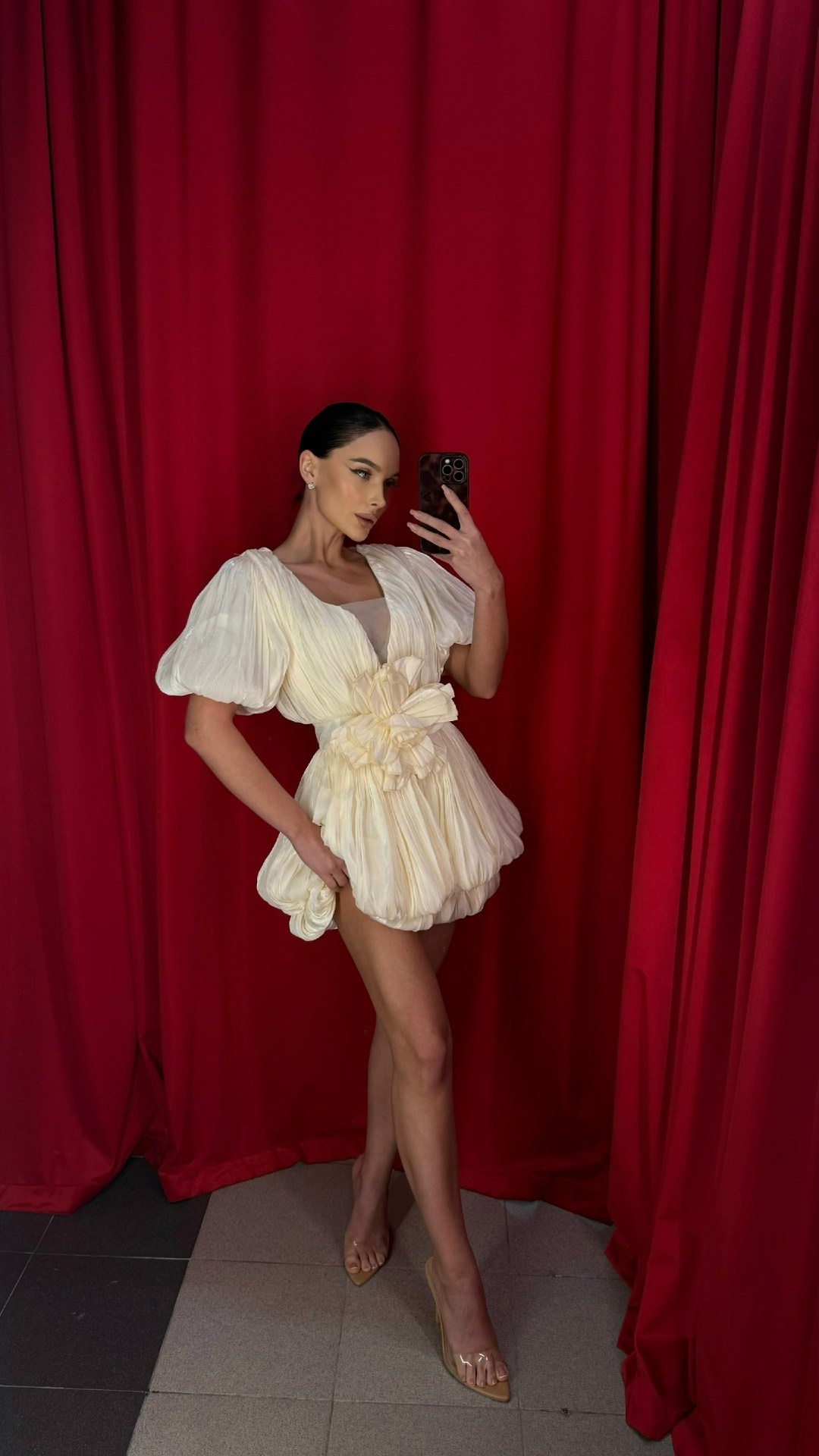 платье,мини платье,короткие платье,платье шикарное,свадебная платье