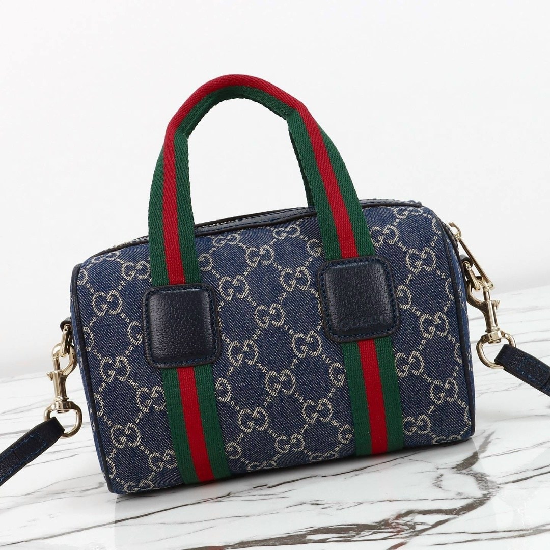 сумка gucci,gucci сумка на плечо,сумки гуччи,gucci сумка кросс боди,gucci женская сумка через плечо