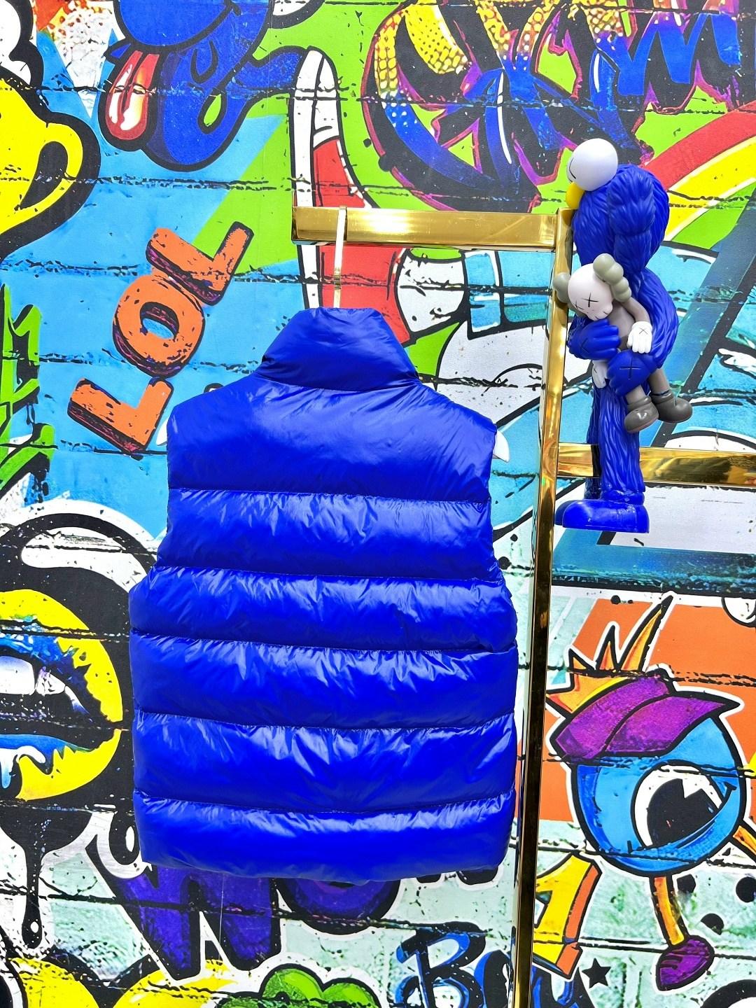 жилет moncler,синяя жилетка монклер монклер жилетка,жилетка монклер мужская синяя,moncler жилет синий,жилетка монклер