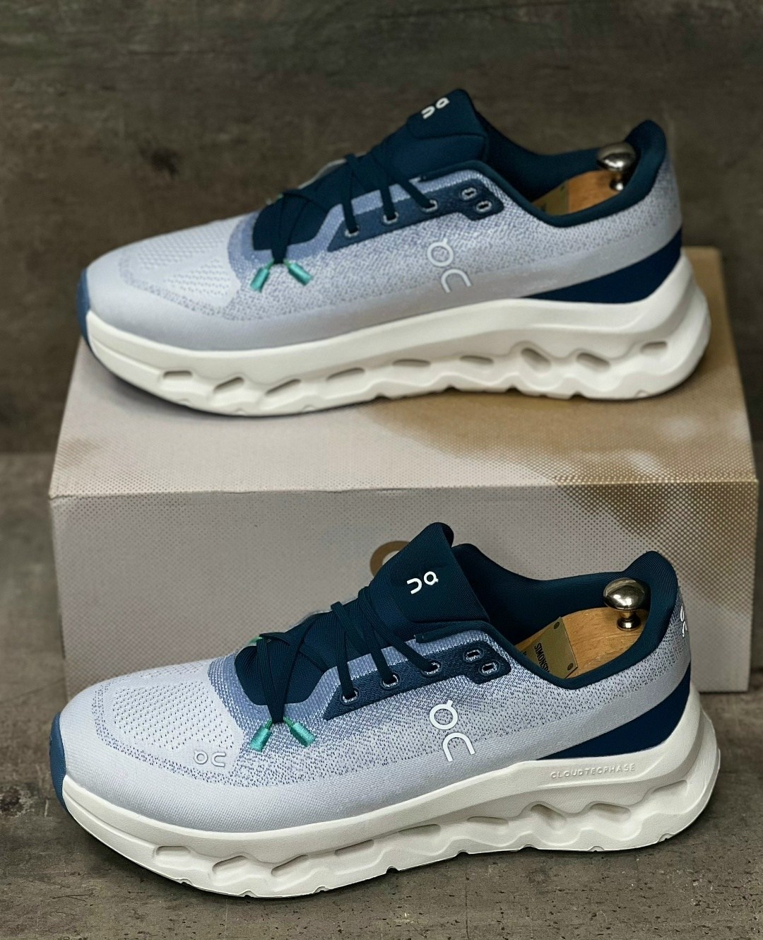 кроссовки,кроссовки on,спортивные кроссовки,кроссовки мужские женские,повседневные кроссовки