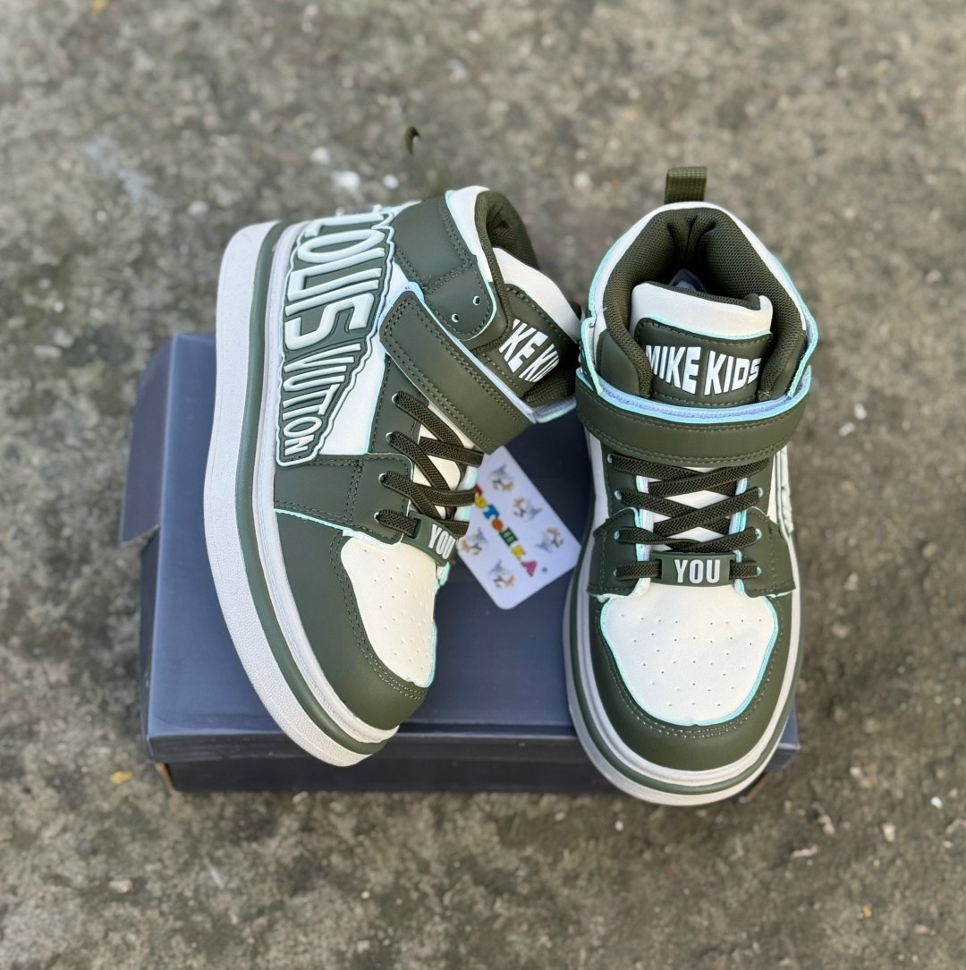 ,кроссовки для мальчика,высокие кроссовки,кеды для мальчика,спортивный