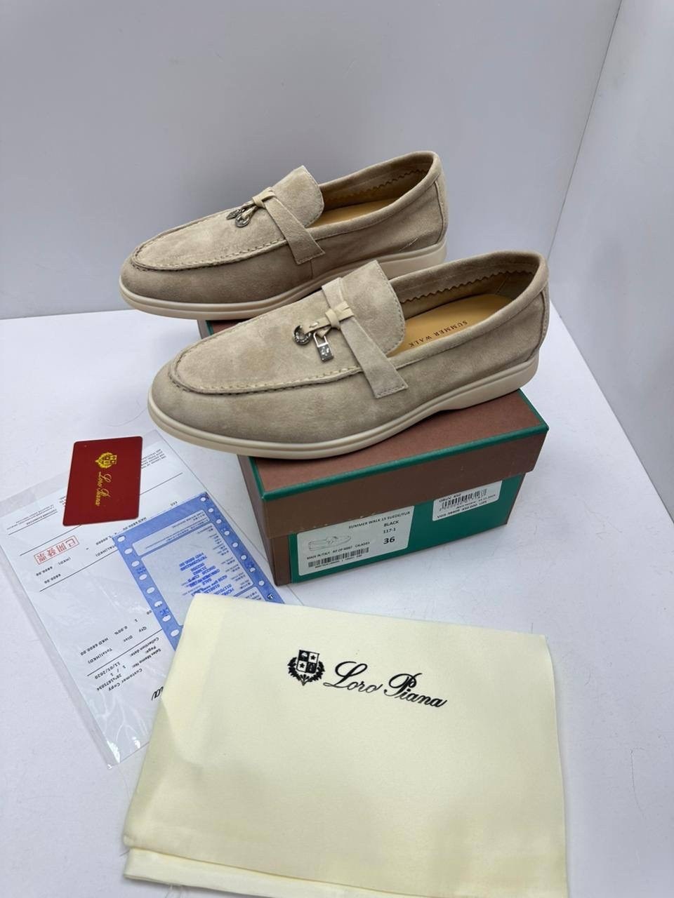 замшевые женские лоферы loro piana,лоферы loro piana,лоферы из натуральной замши loro piana premium shoes,лоферы loro piana summer charms walk бежевые,лоферы женские loro piana