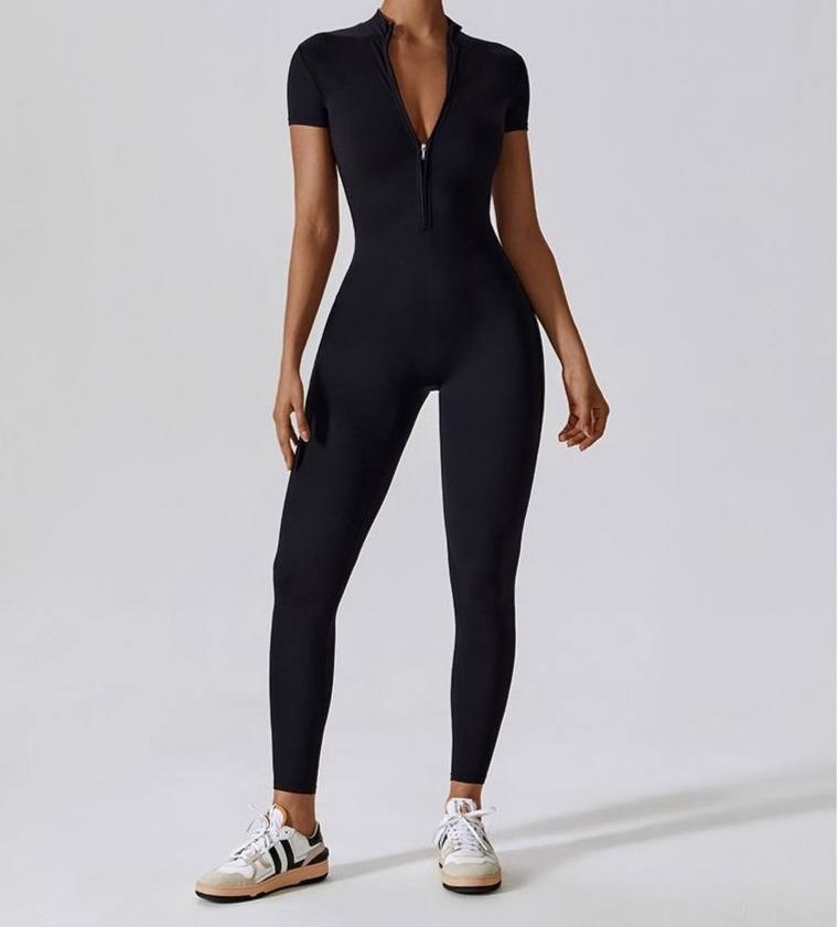 спортивный женский облегающий комбинезон,женский спортивный комбинезон,спортивный комбинезон alo yoga,спортивный комбинезон для йоги,спортивный комбинезон для фитнеса