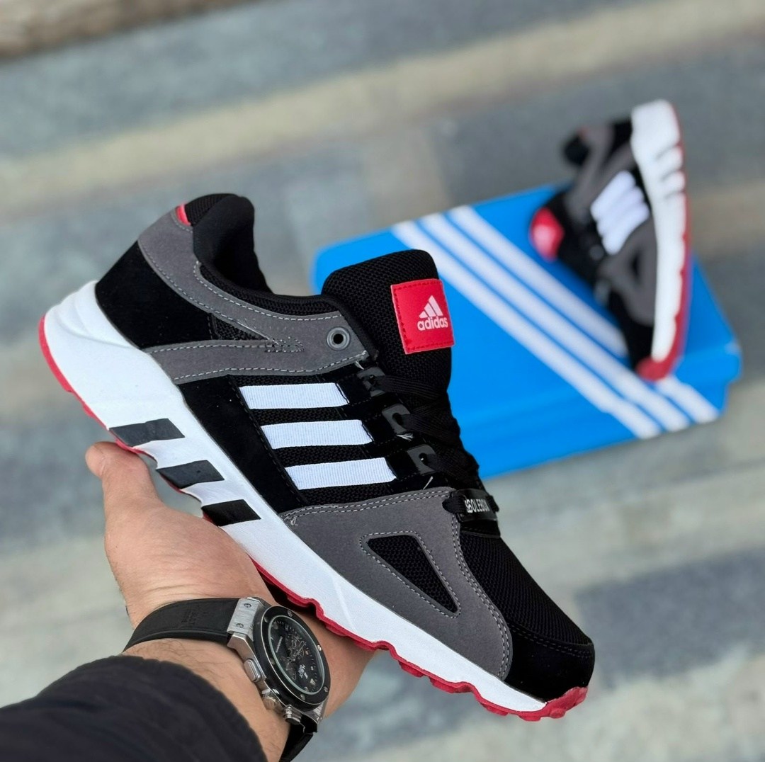 кроссовки адидас мужские красно чёрные,кроссовки adidas,мужские кроссовки adidas,кроссовки адидас эквипмент,кроссовки мужские adidas equipment