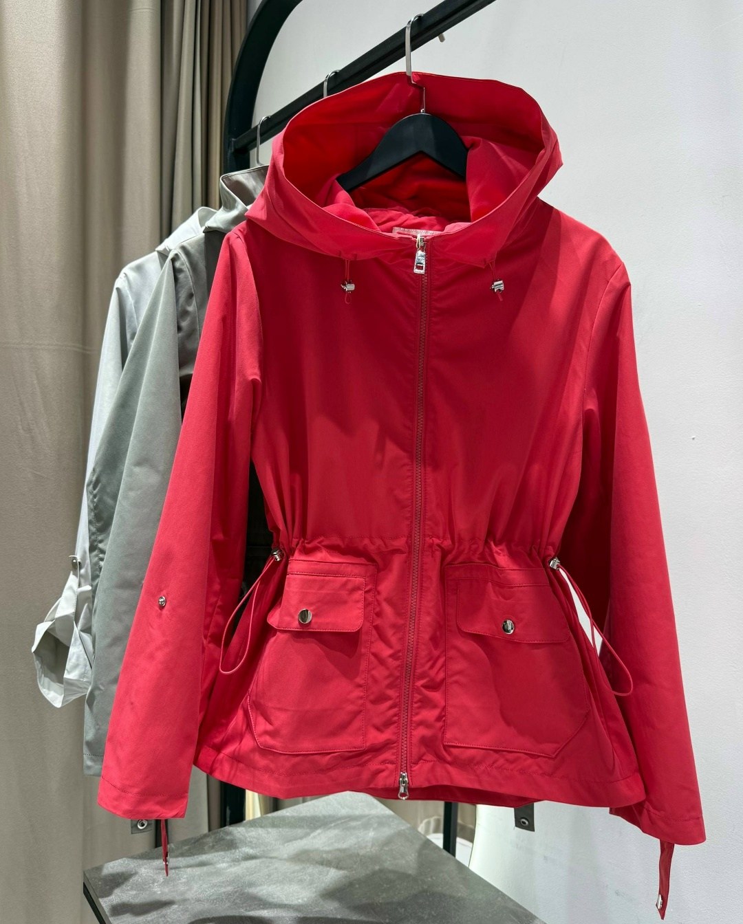 ветровка женская,куртка женская,ветровка,демисезонная женская куртка,куртка