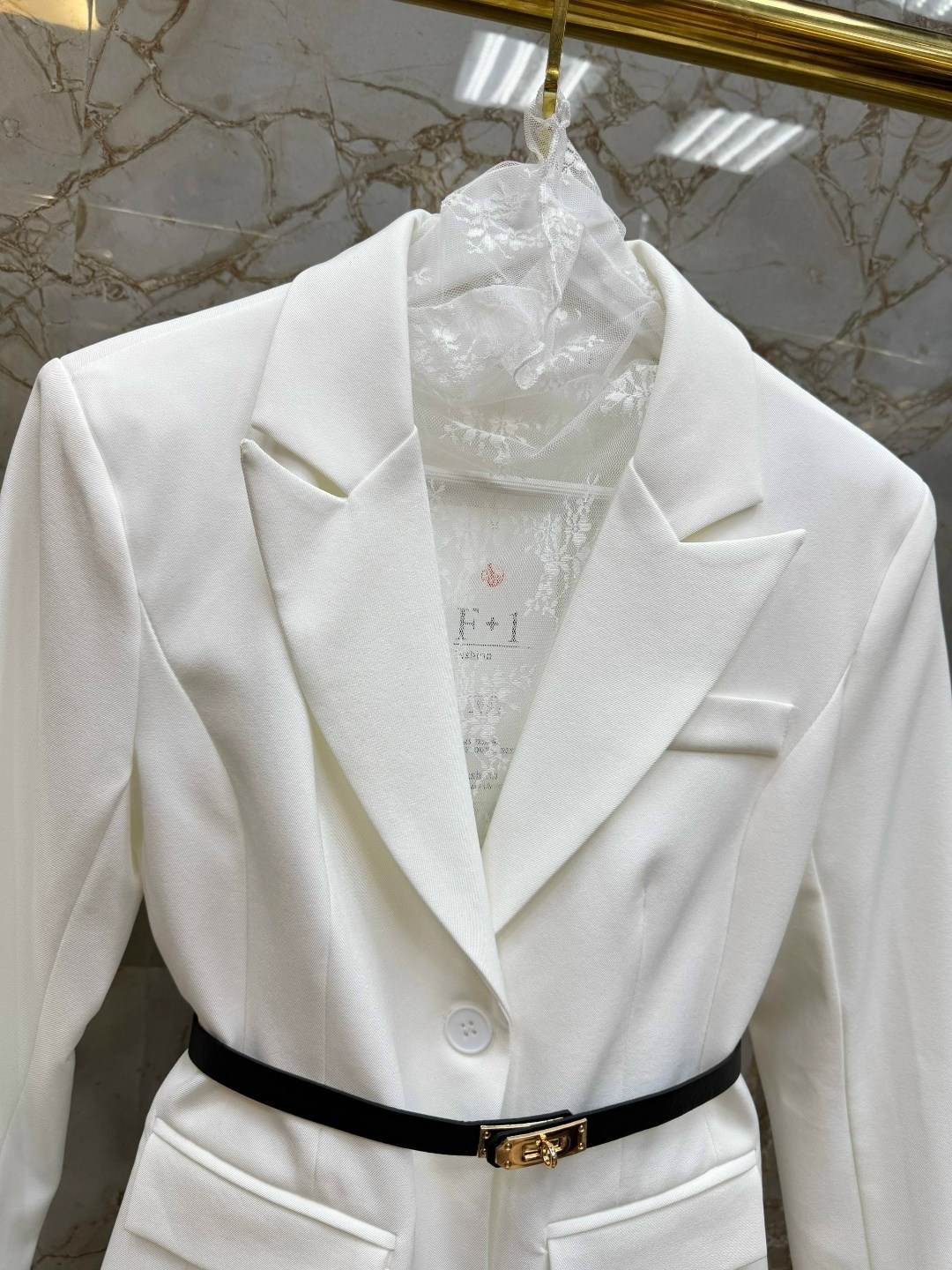 высокая мода,костюм женский белый,жакет кружевной,женские костюмы,женские жакеты