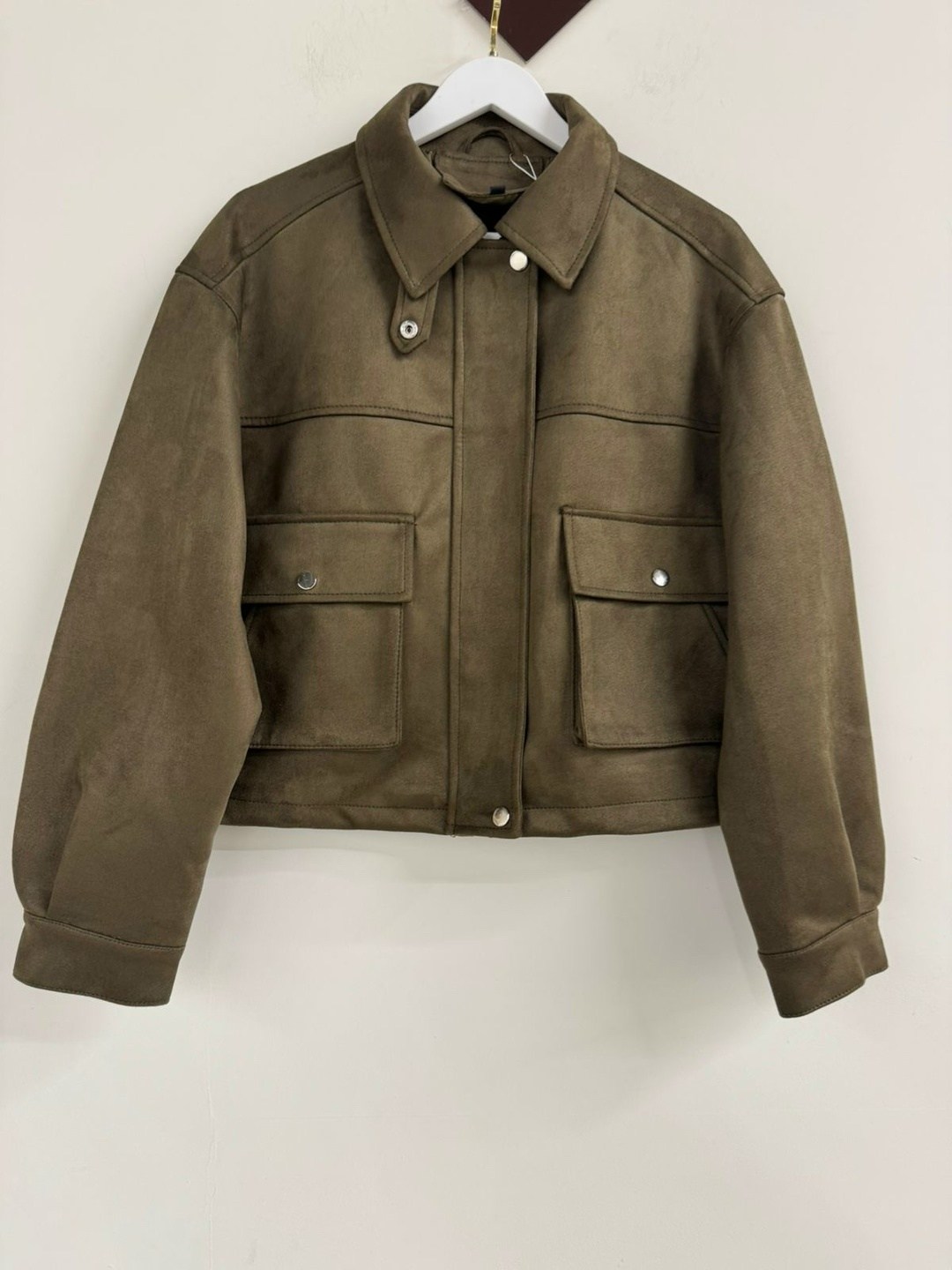 повседневная куртка,куртка с карманом,куртка,куртка замшевая,куртка кожаная