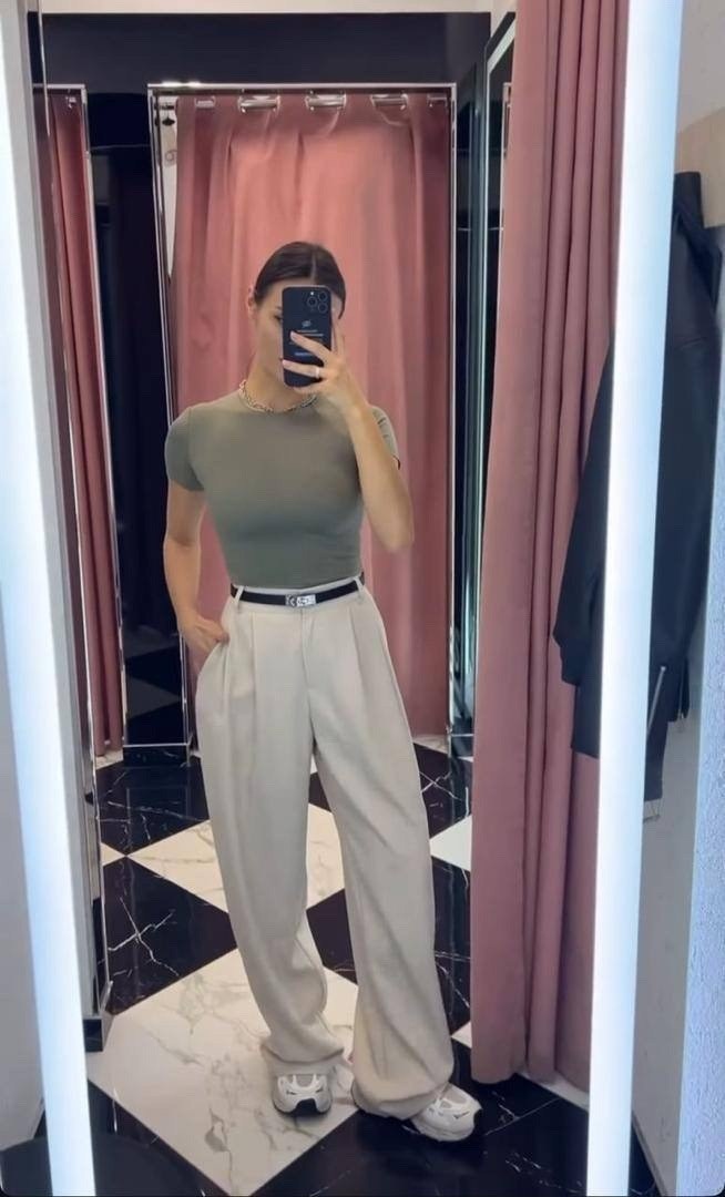 футболка женская красная,футболки для женщин,женская футболка,одежда женская