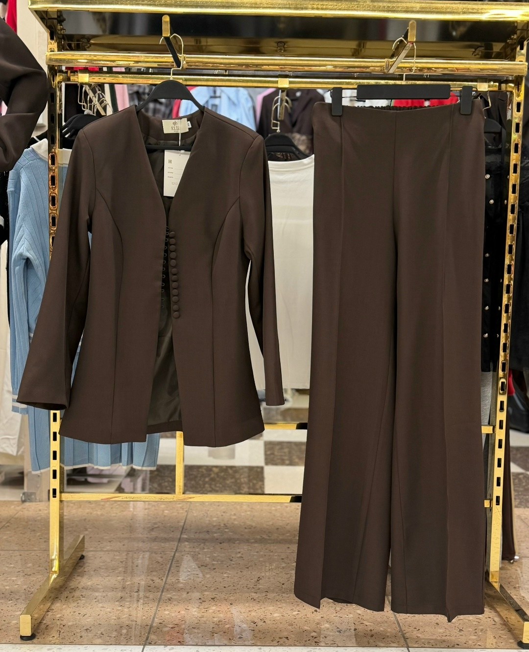 костюм брючный деловой с пиджаком классический mystique veil 225723301,брючный костюм,женский брючный костюм,костюм классический,костюм брючный деловой с пиджаком классический mystique veil