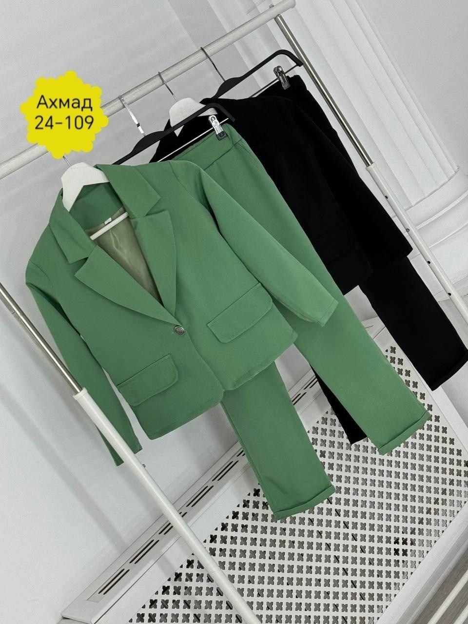 костюм классический для мальчика,костюм тройка для мальчика,модный костюм для мальчика,синий костюм для мальчиков,модные костюмы