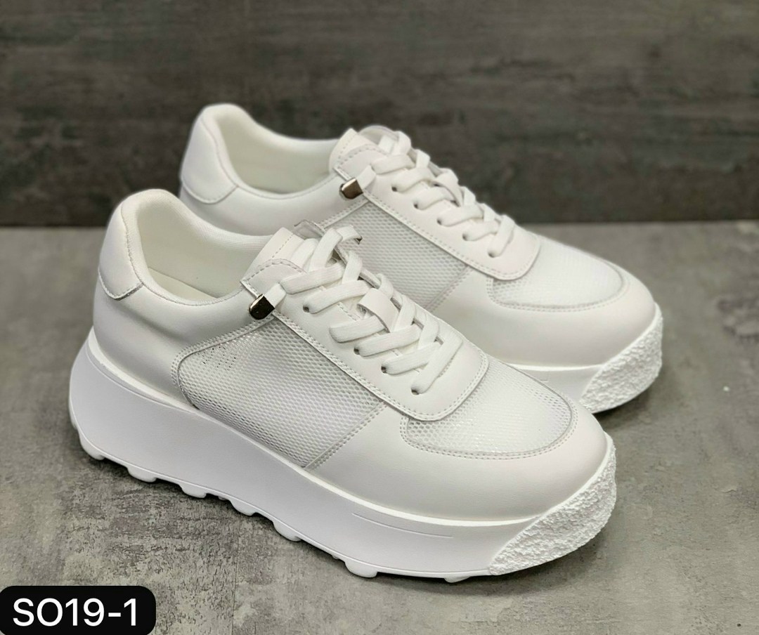 ,кроссовки эко кожа,женские кроссовки,кроссовки , женская