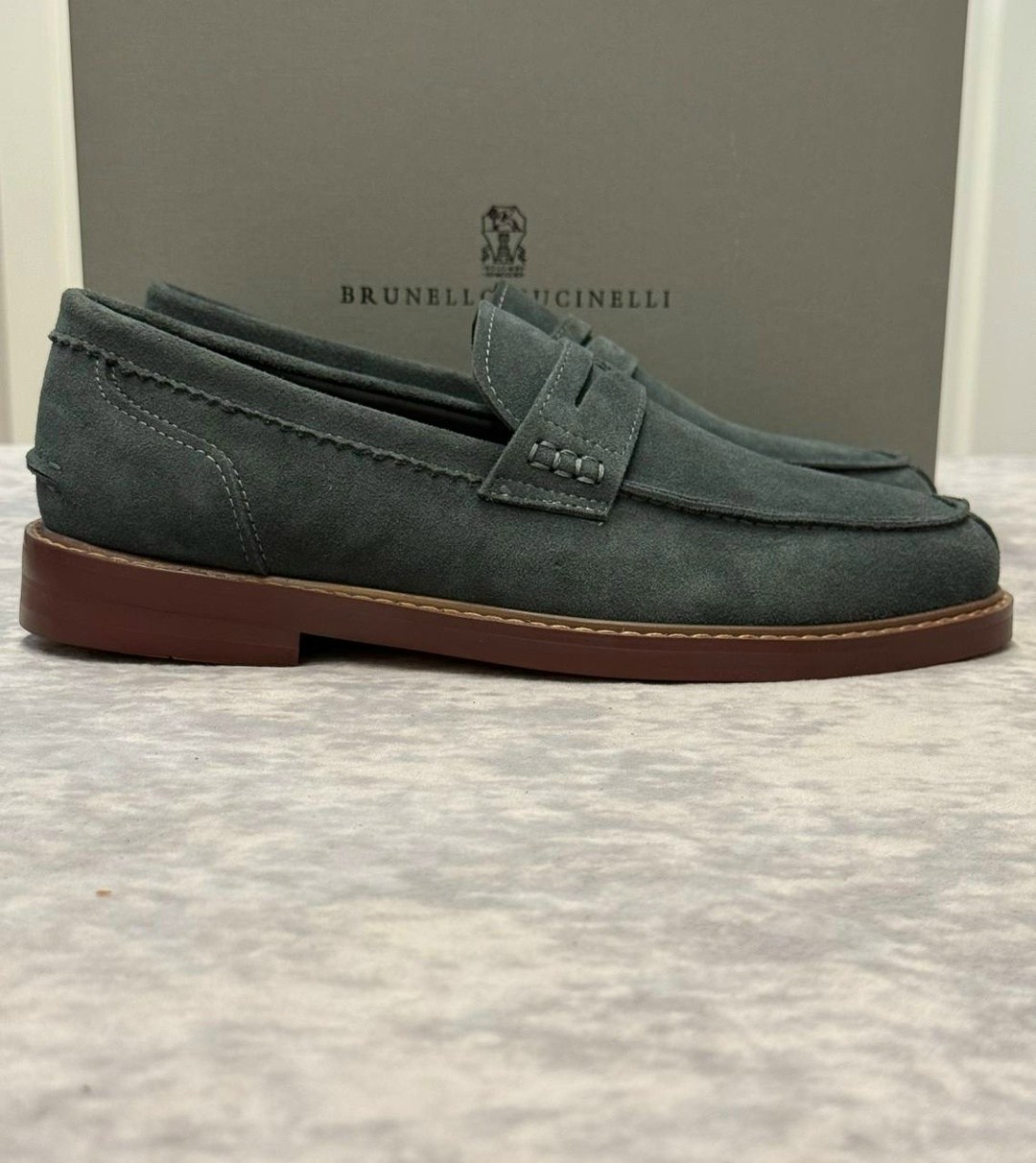 замшевые лоферы loro piana,лоферы женские loro piana,лоферы loro piana,,замшевые лоферы brunello cucinelli