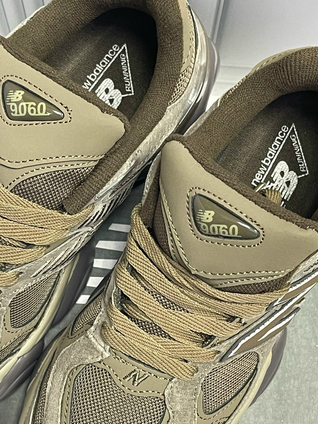 кроссовки new balance 9060,кроссовки new balance,кроссовки new balance 9060 бежевые,кроссовки мужские new balance,женские кроссовки