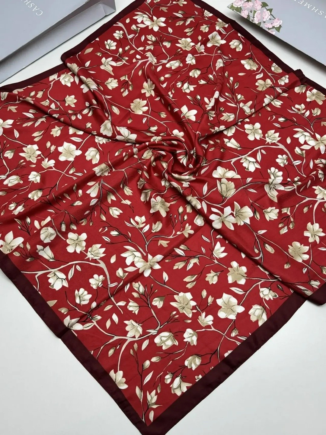 платок шелковый,платок женский,платок шелковый женский,атласный платок,платок