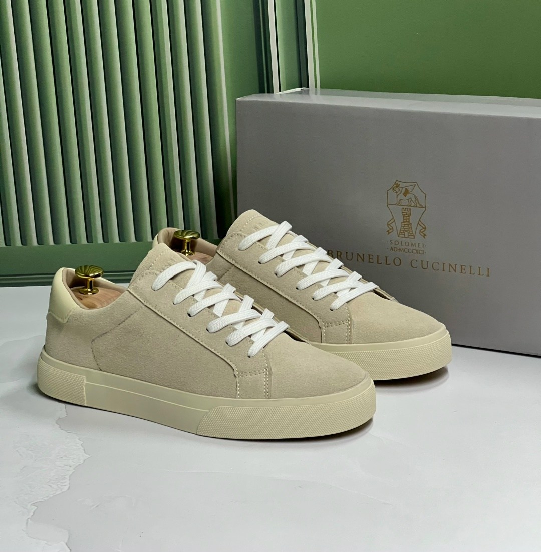 ,замшевые кроссовки,замшевые кеды,кеды из натуральной замши,кроссовки женские мужские