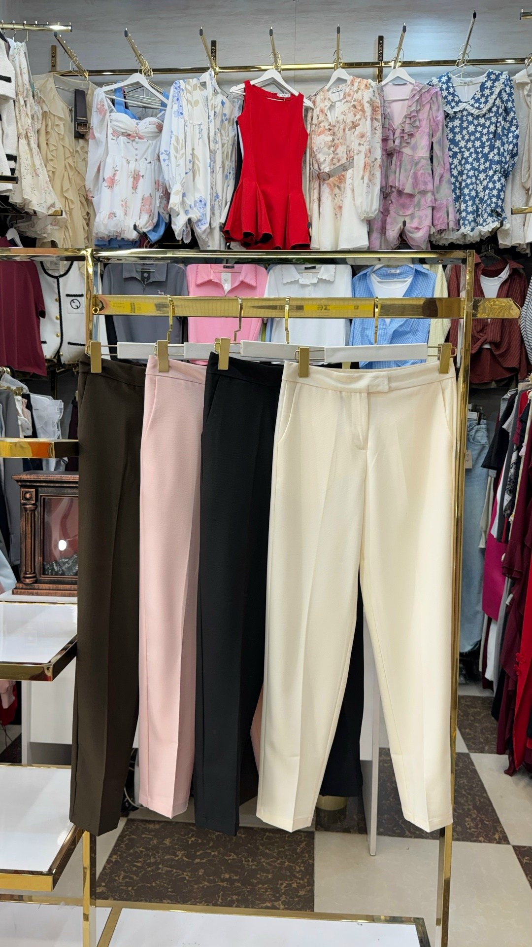 брюки классические,брюки модные,повседневные брюки,широкие брюки,прямые брюки