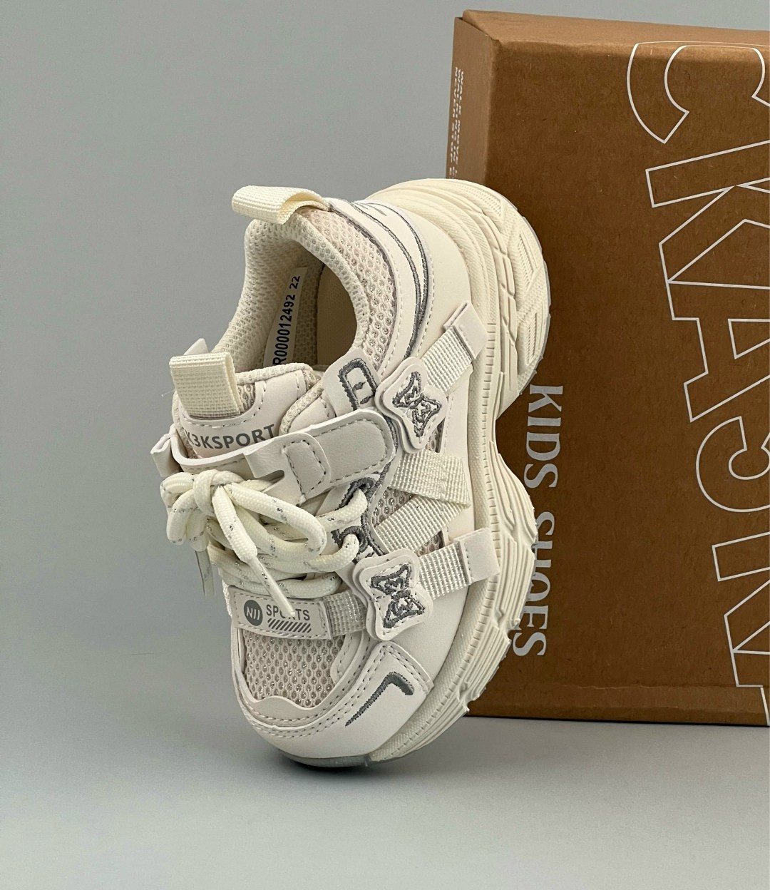 кроссовки,женские кроссовки,кроссовки модные,массивные кроссовки,массивные кроссовки женские