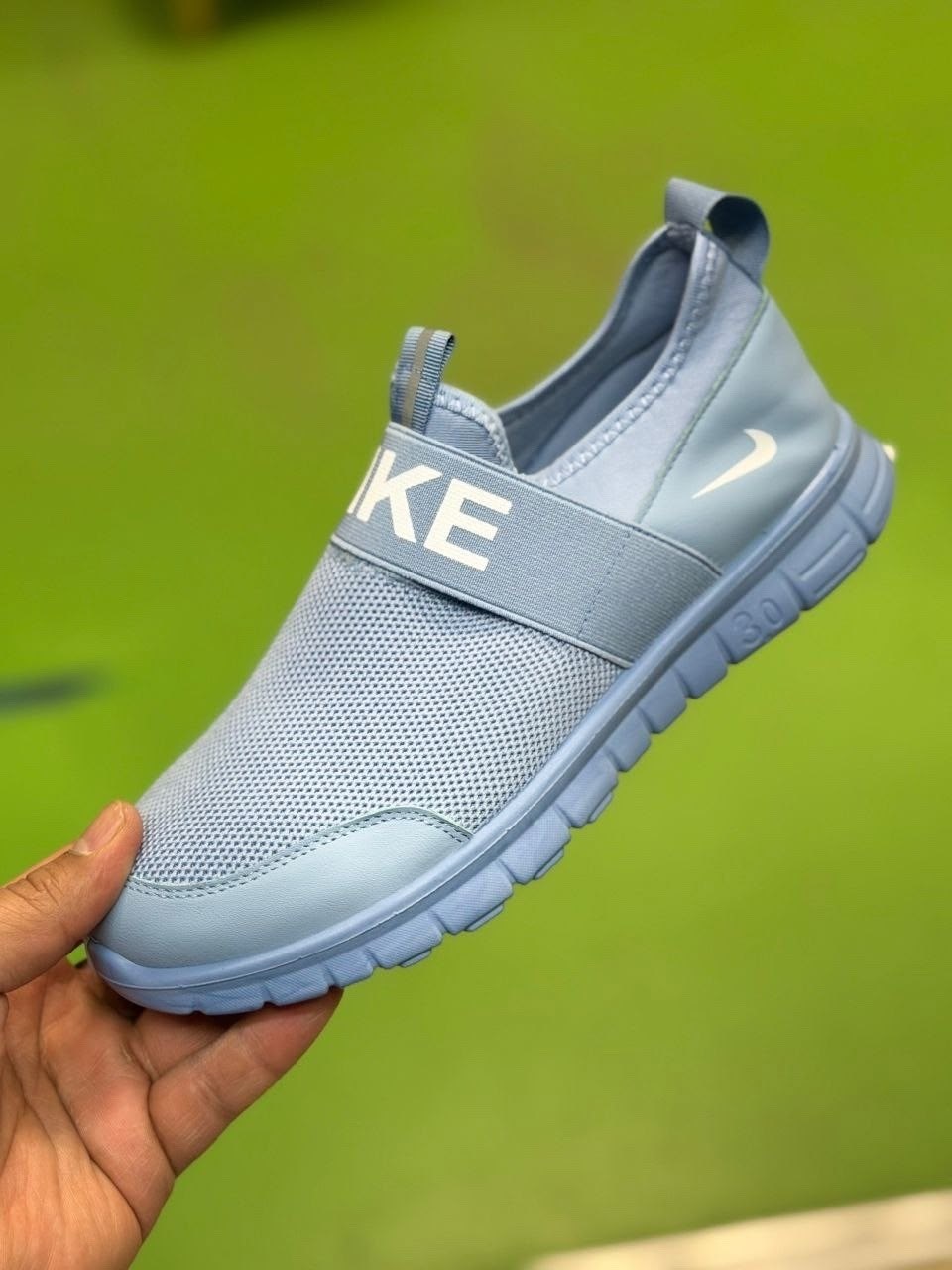 кроссовки,женские кроссовки nike,кроссовки женскиe,спортивная ,женские кроссовки найк