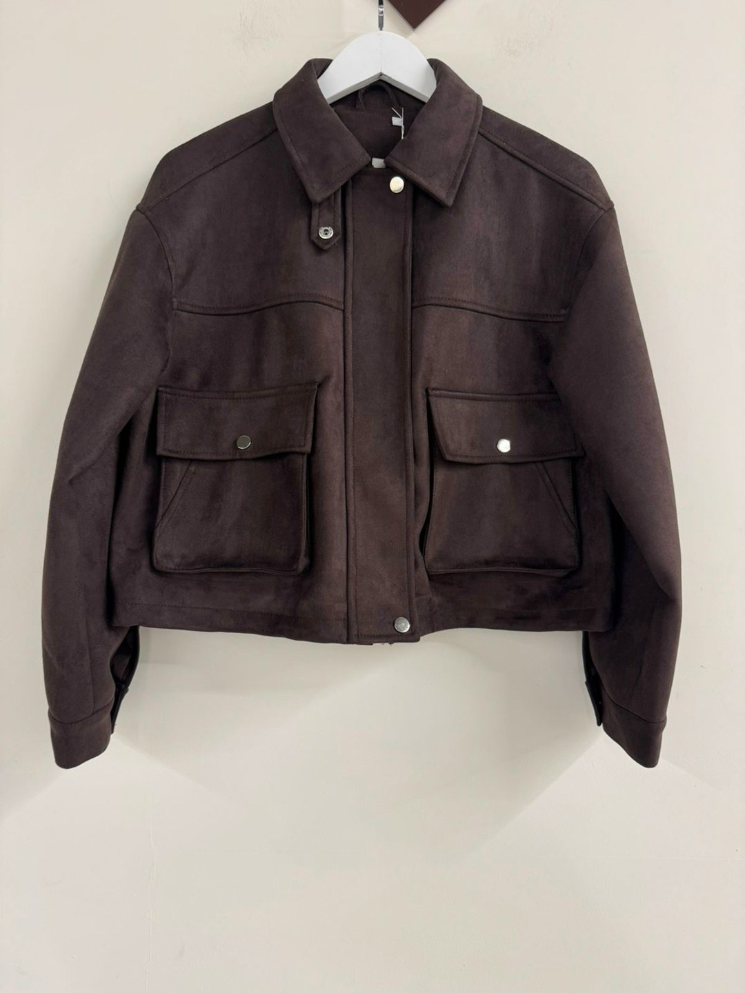 повседневная куртка,куртка с карманом,куртка,куртка замшевая,куртка кожаная