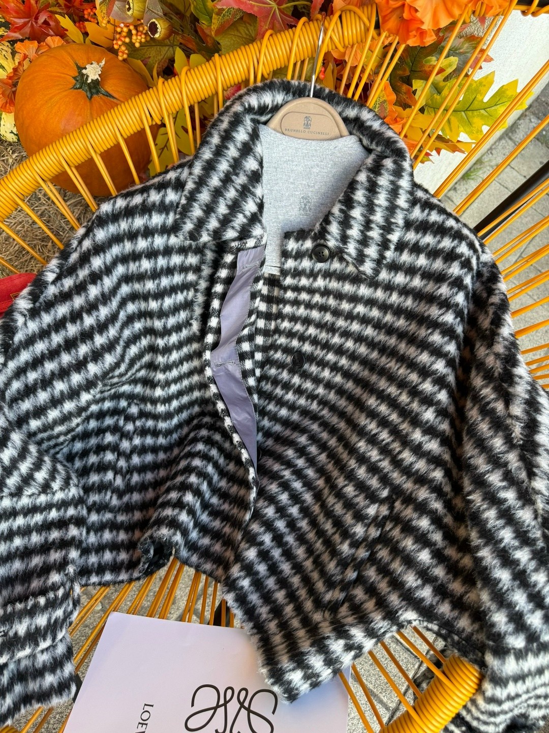 пальто в клетку,куртка модная,куртка в клетку,утепленное шерстяное пальто в клетку с двойными карманами модель s218 в корейском стиле,клетчатое пальто