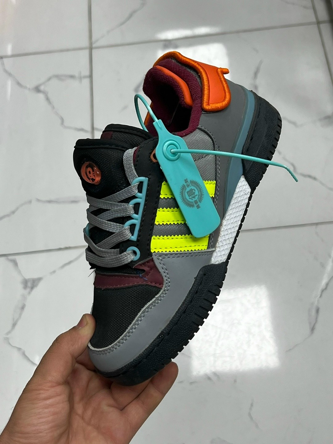 кроссовки adidas,кроссовки адидас,кроссовки,кроссовки адидас бенито,кроссовки мужские adidas