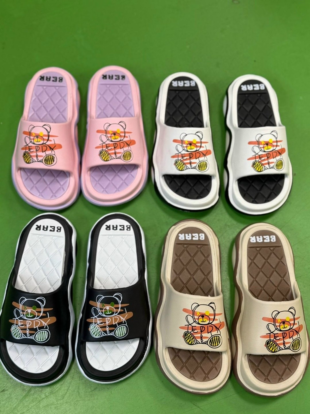 модные тапочки,,шлепанцы женские,домашние тапочки,летние тапочки для детей