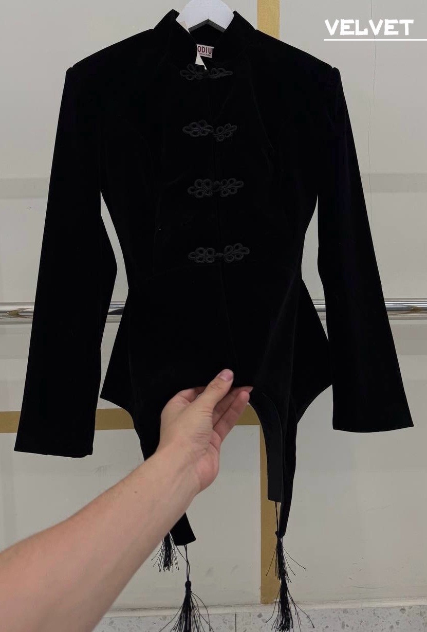 жакет из бархата,женский костюм,велюровый жакет,бархатный жакет