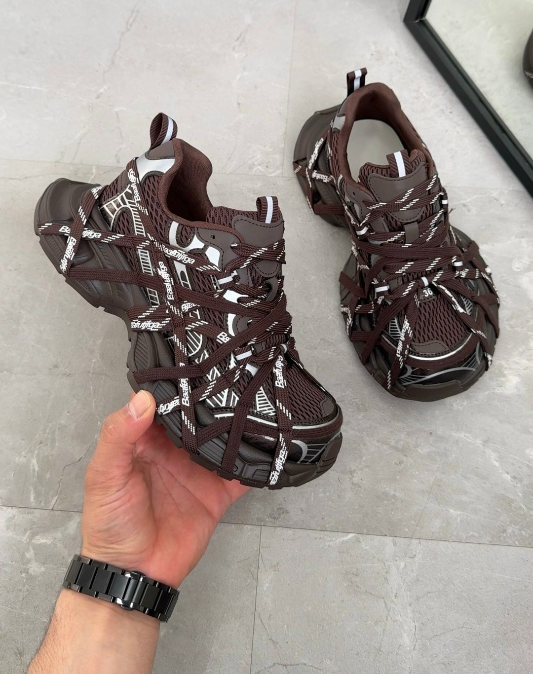 кроссовки 3xl extreme lace массивные на шнуровке balenciaga,кроссовки balenciaga,balenciaga кроссовки женские,кроссовки balenciaga 3 xl,кроссовки balenciaga 3xl