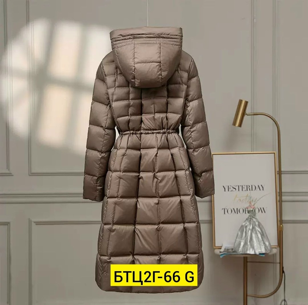 пуховики женские,женский пуховик burberry,женский пуховик с капюшоном,длинный пуховик,пуховик burberry бежевый