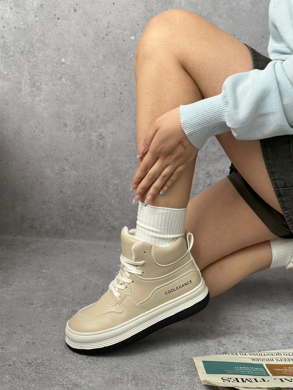 зимняя женская ,зимние женские кроссовки,,женские кроссовки, женская