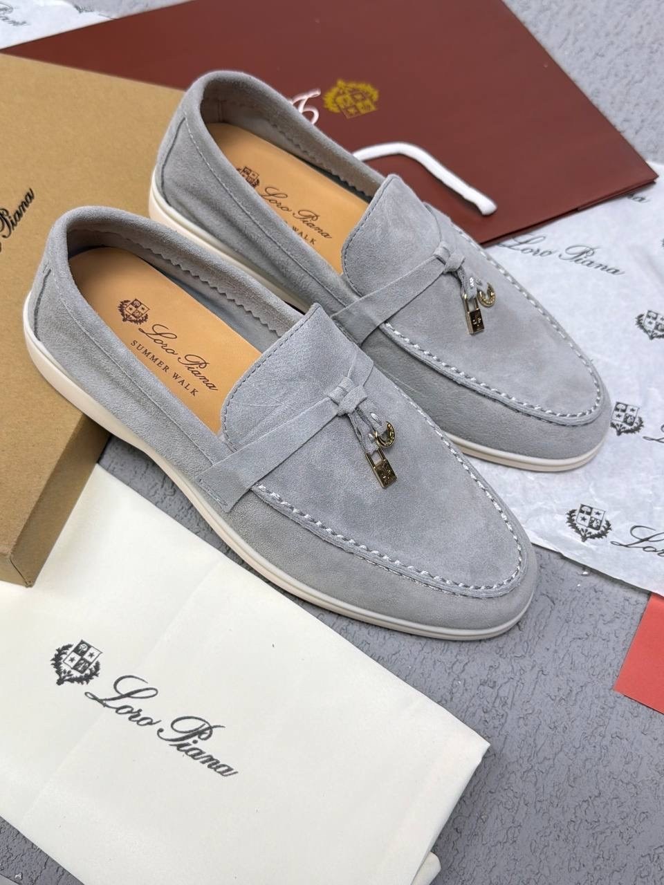 лоферы женские loro piana,замшевые лоферы loro piana,лоферы loro piana,лоферы лоро пиано из натуральной замши,лоферы из натуральной замши loro piana