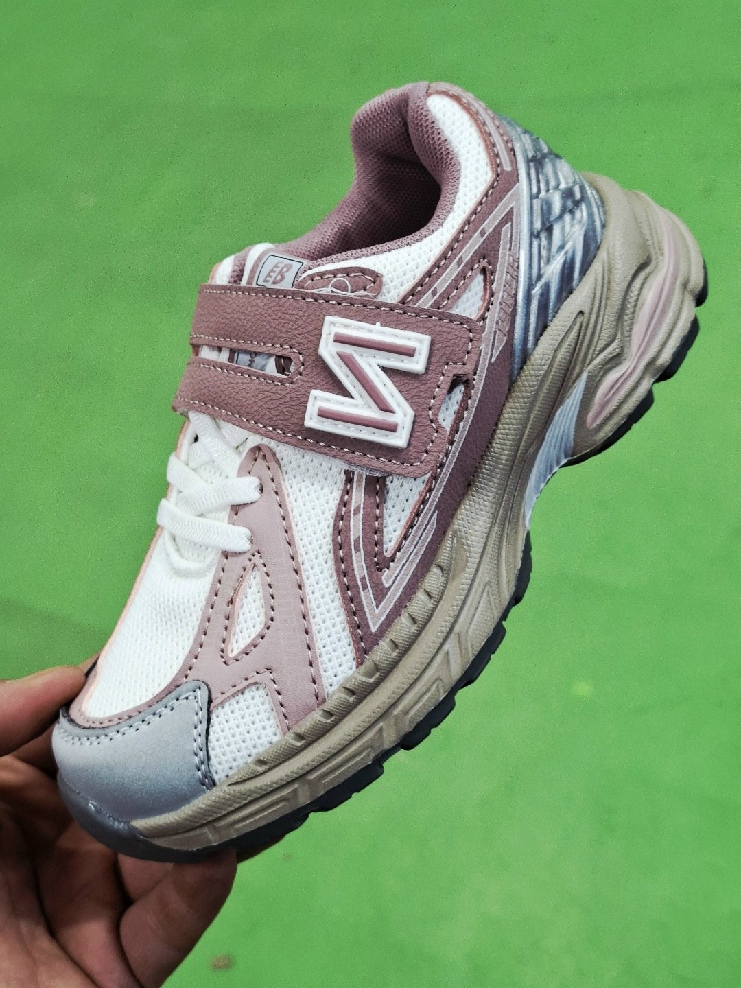 кроссовки,детские кроссовки,кроссовки для детей,кроссовки женскиe,повседневные кроссовки