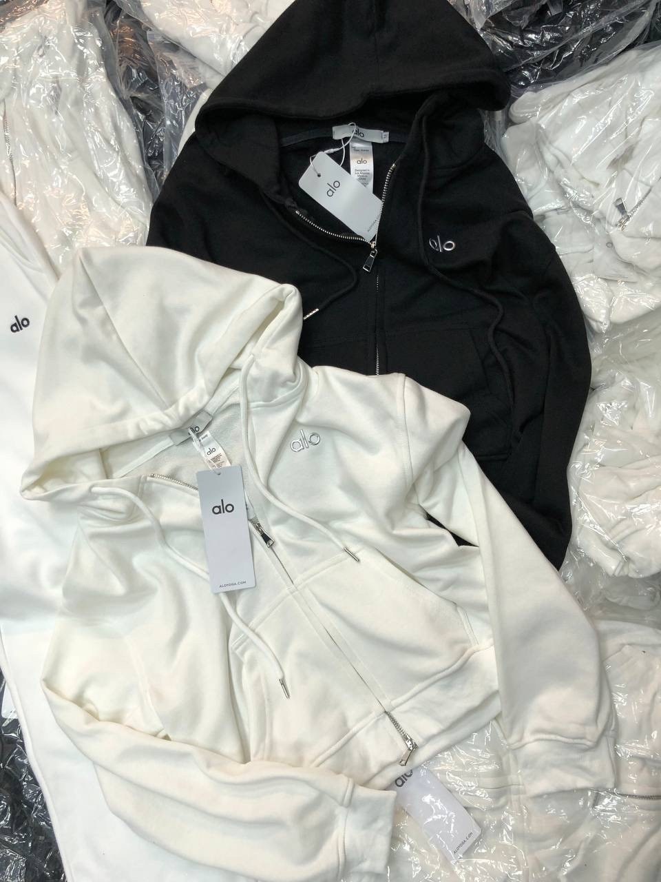 толстовки женская,толстовка,кофта с капюшоном женская,женская толстовка с капюшоном,толстовка белая женская