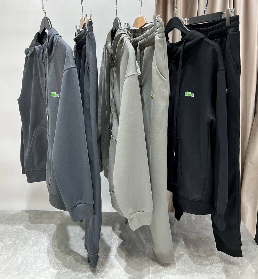 спортивный костюм lacoste,толстовка lacoste,мужские толстовки lacoste,спортивные костюмы,зип худи лакост