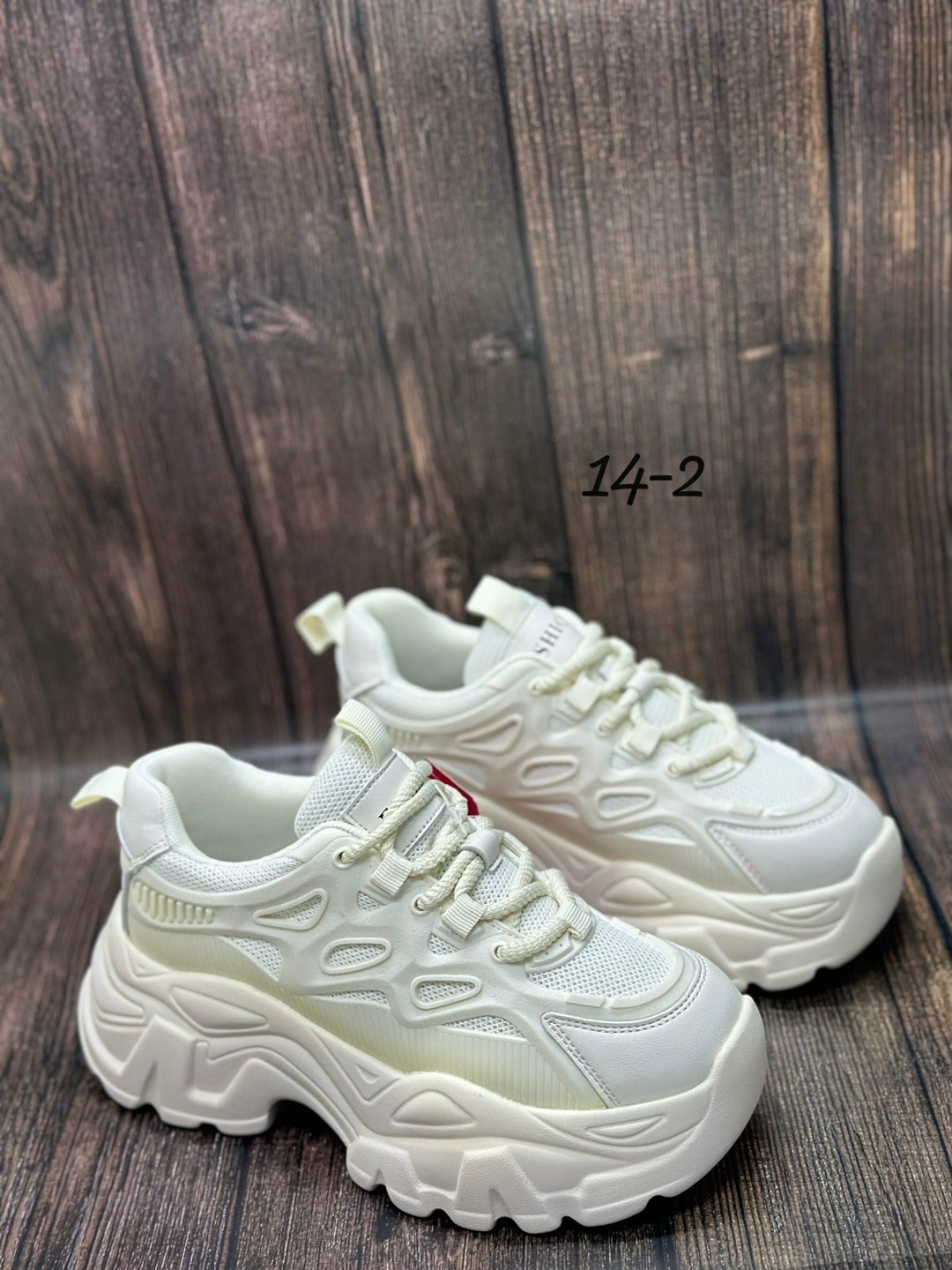 кроссовки,женские кроссовки,массивные кроссовки,модные кроссовки,массивные кроссовки женские