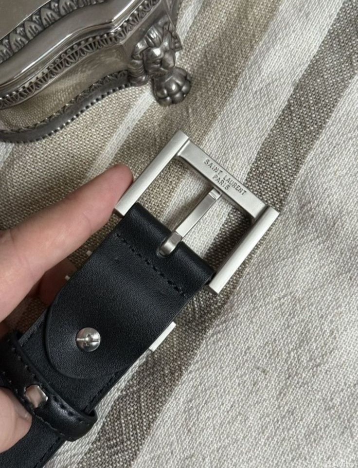 ив сен лоран ремень,ремень yves saint laurent,кожаные ремни,брендовые ремни,ремень