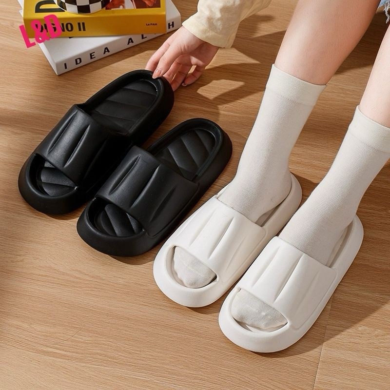 шлепанцы женские,модные тапочки,летние тапочки,тапочки белые,шлепанцы