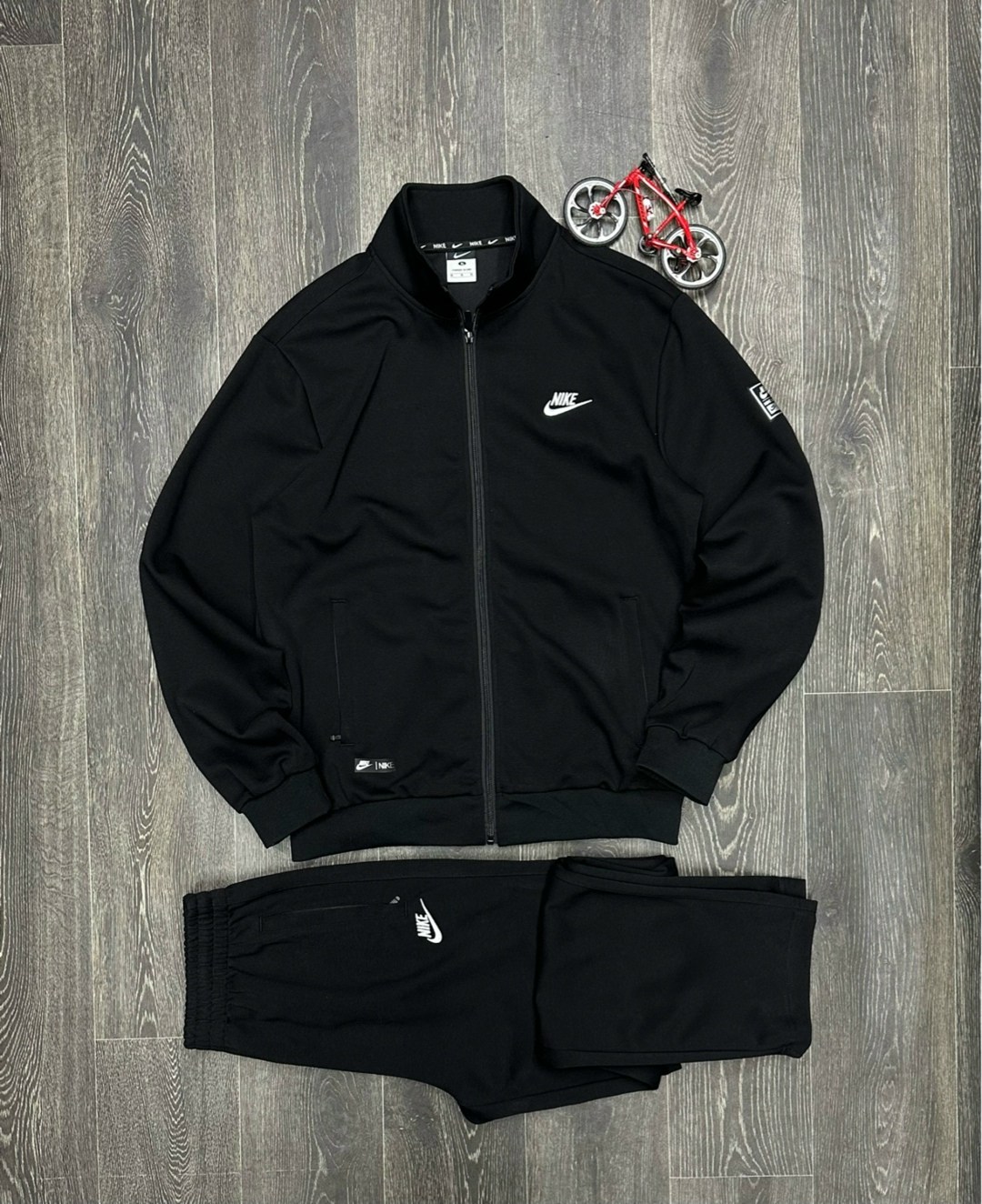 спортивный костюм nike,мужской спортивный костюм nike,спортивный костюм мужской,спортивный костюм,спортивные костюмы для мужчин