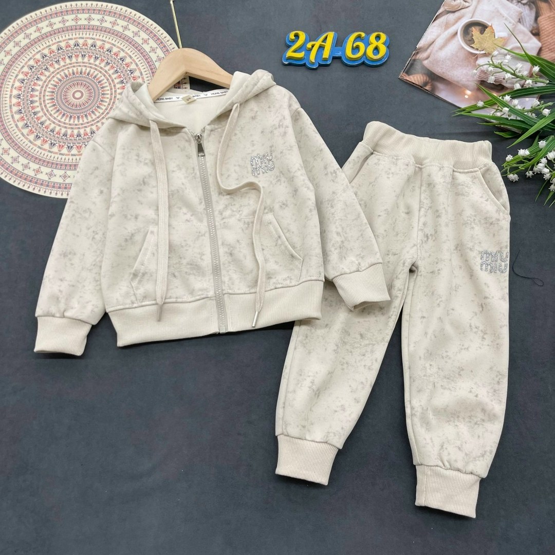 костюм на флисе,велюровый костюм,спортивные костюмы на флисе,костюм с начесом,детские костюмы