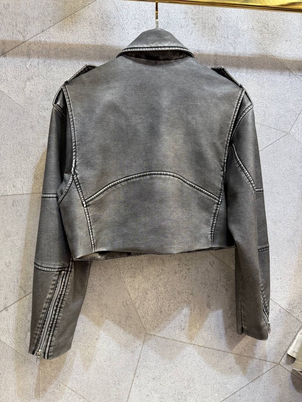 кожаная куртка бомбер женская,куртка кожаная женская,кожаная куртка,кожаная куртка бомбер,женская куртка-бомбер из искусственной кожи