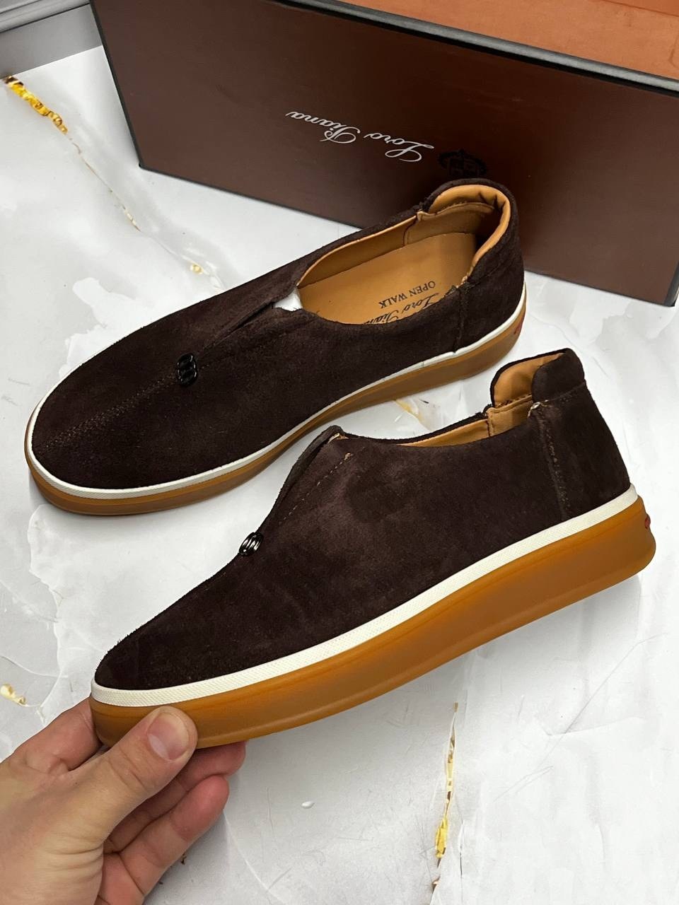 ботинки мужские замшевые лоро пиано a107698 chocolate premium,замшевые лоферы loro piana,лоферы мужские замшевые loro piana,лоферы из натуральной замши loro piana premium shoes,