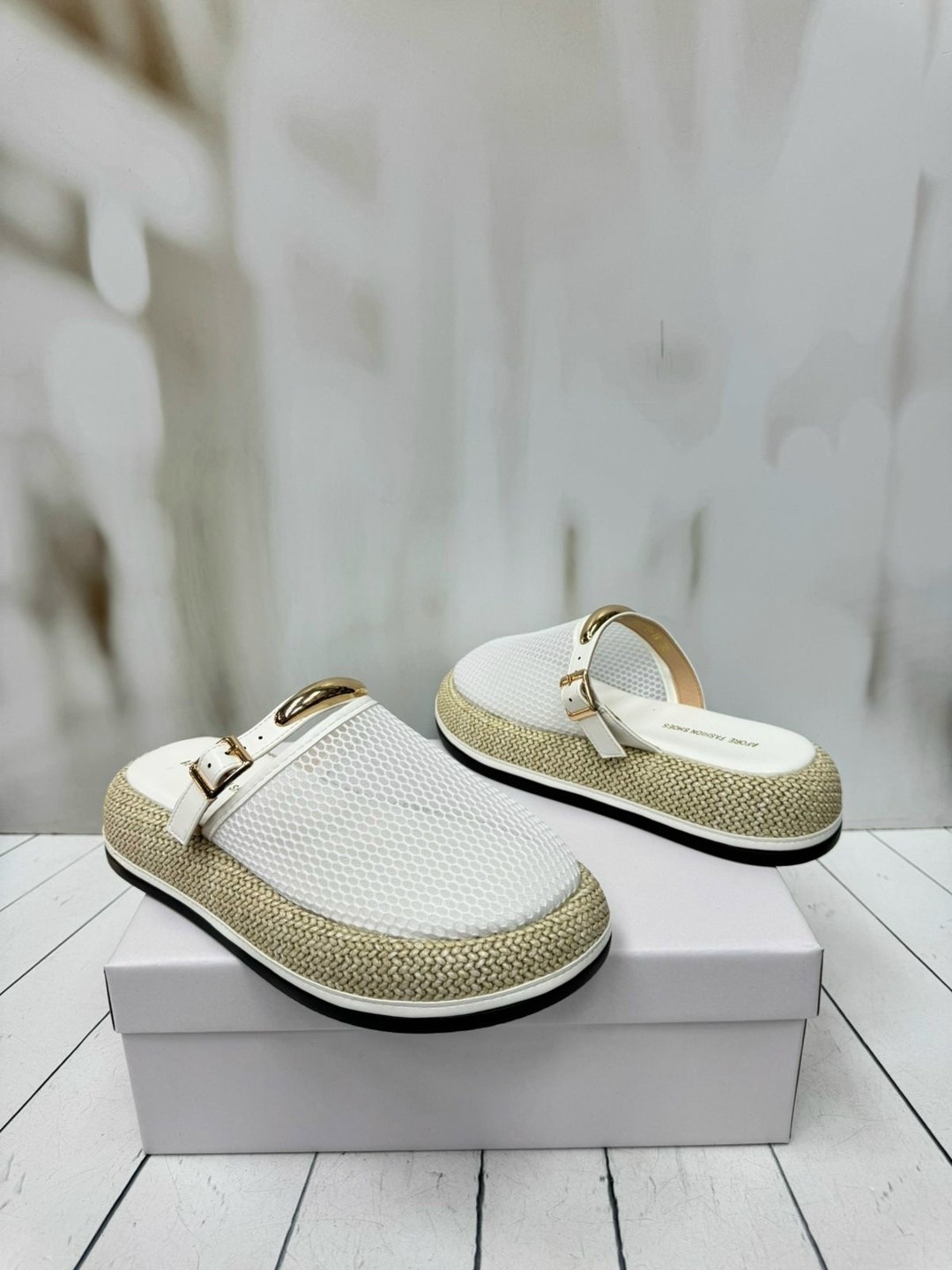 ,женская ,женские шлепанцы,женские сабо,мюли женские