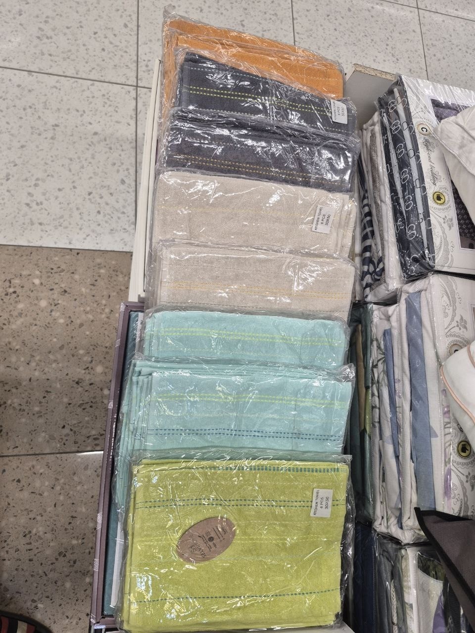 комплект постельного белья,салфетка,cалфетка для сервировки,покрывала,салфетка для стола