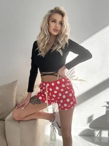 шорты женские,шорты свободного кроя,шорты короткие,шорты в горошек,шорты капри