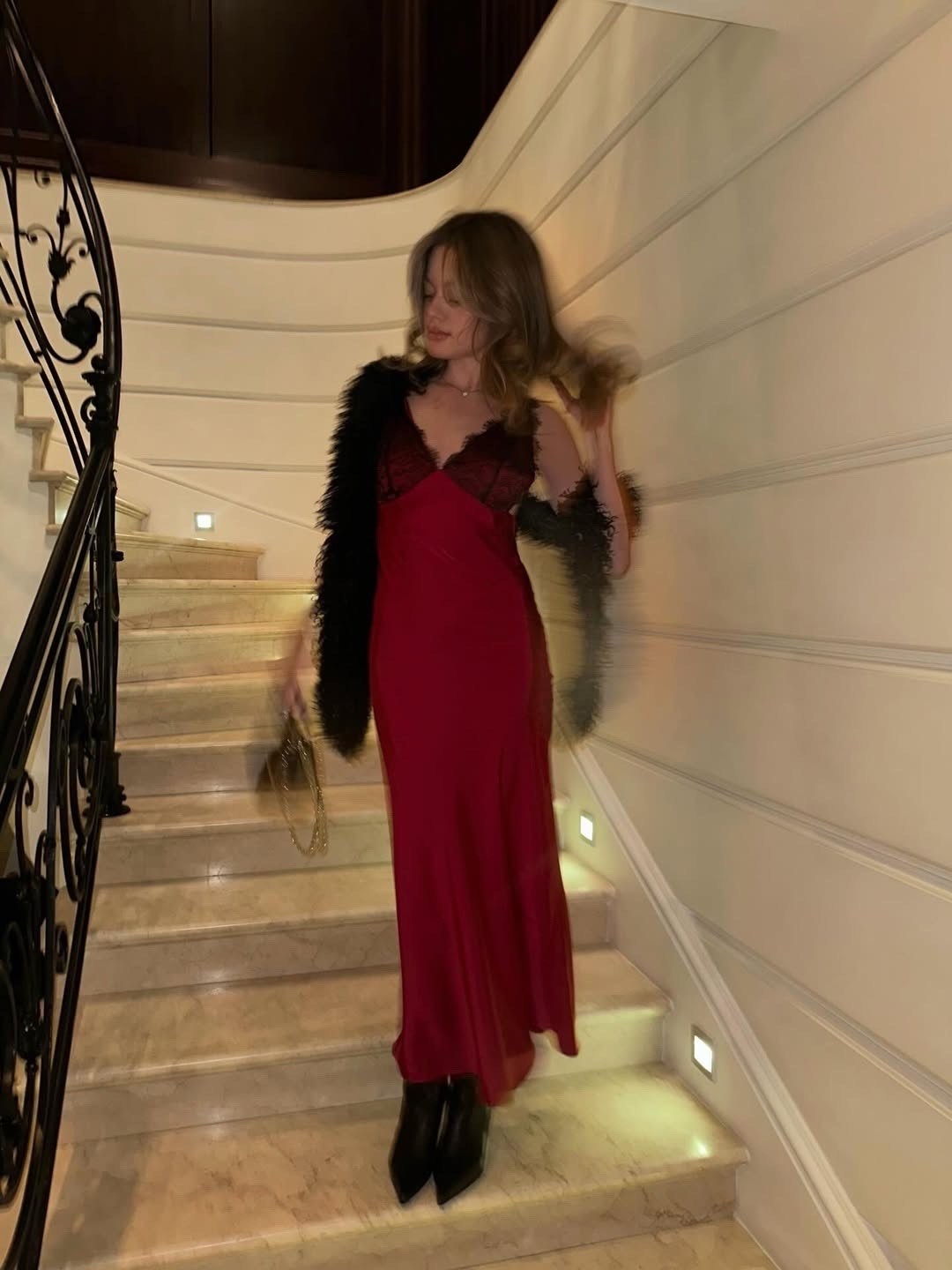 платье-комбинация,платье в бельевом стиле,шелковое платье комбинация,женское платье-комбинация,шелковое платье