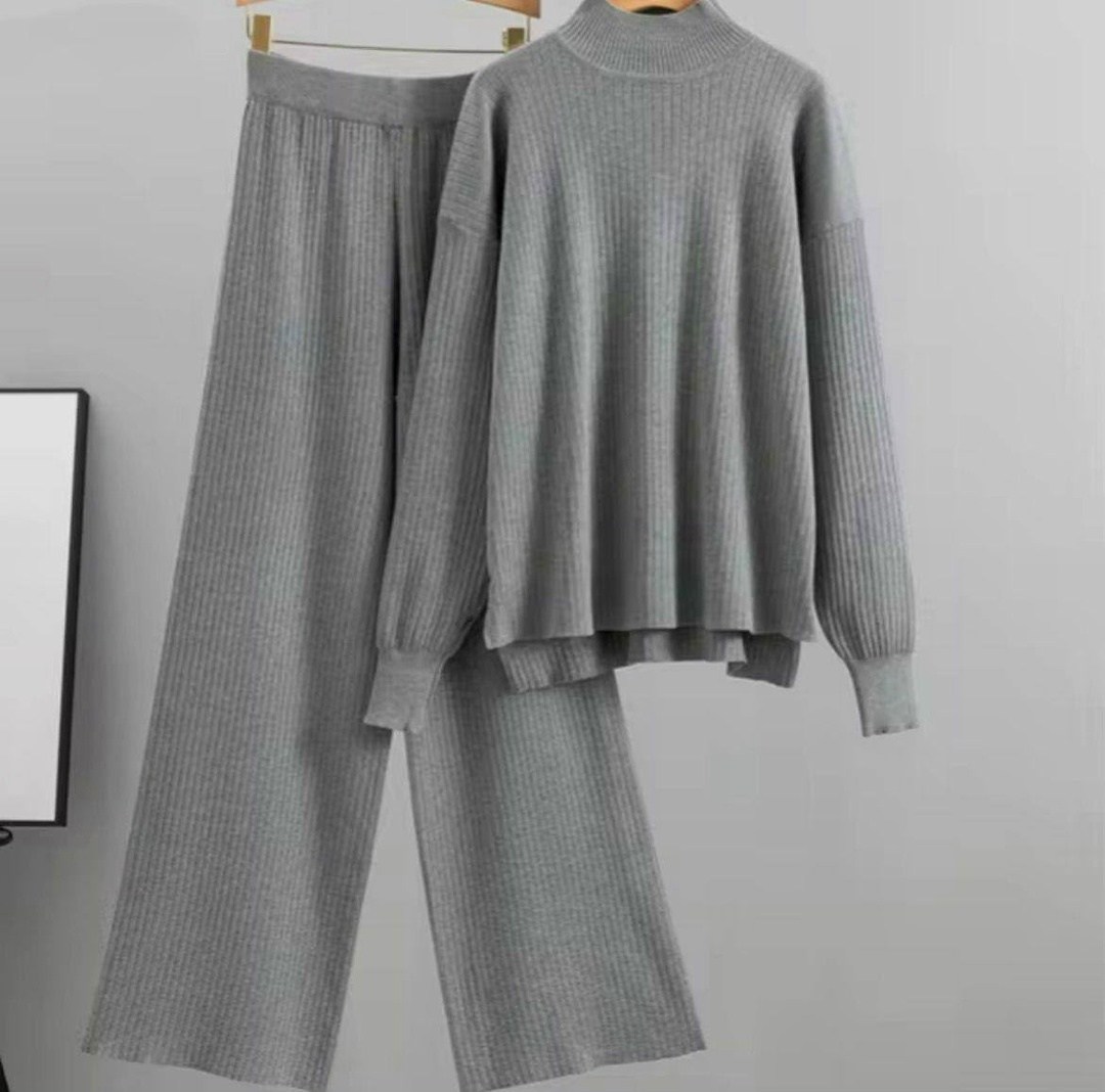 женский трикотажный костюм из двух предметов,свитер с широкими штанинами,трикотажные костюмы,женский вязаный костюм,женский трикотажный костюм с брюками