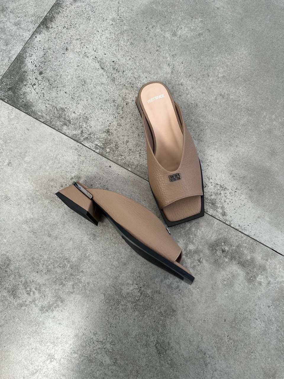 женская ,босоножки с квадратным носом, летняя,туфли модные,каблуки босоножки