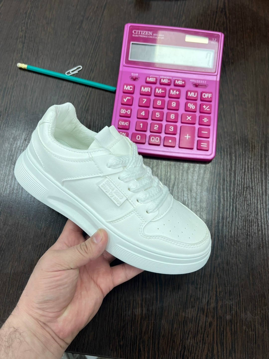 кроссовки женскиe,,спортивная ,кроссовки белые женские,белые кроссовки