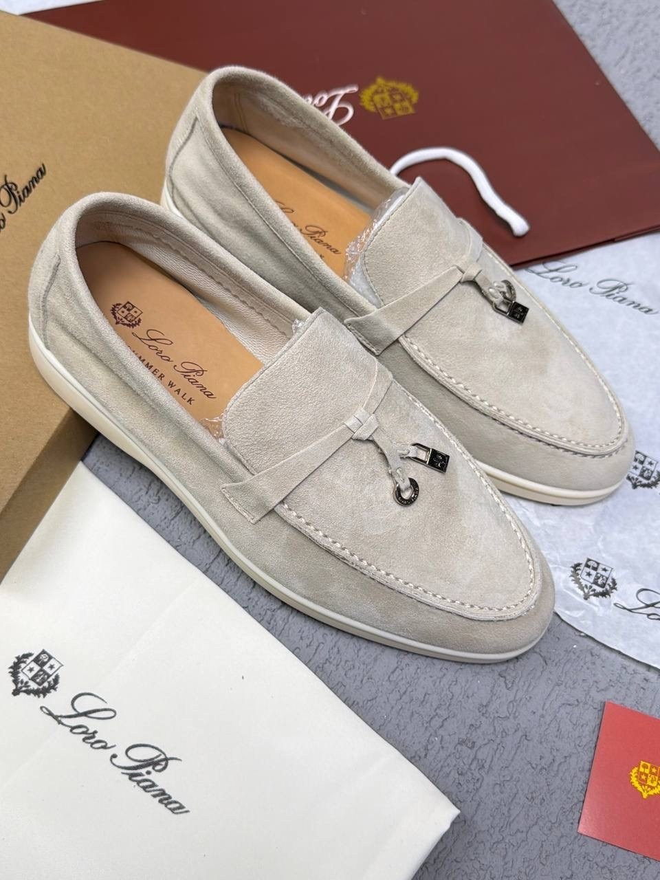 лоферы женские loro piana,замшевые лоферы loro piana,лоферы loro piana,лоферы лоро пиано из натуральной замши,лоферы из натуральной замши loro piana