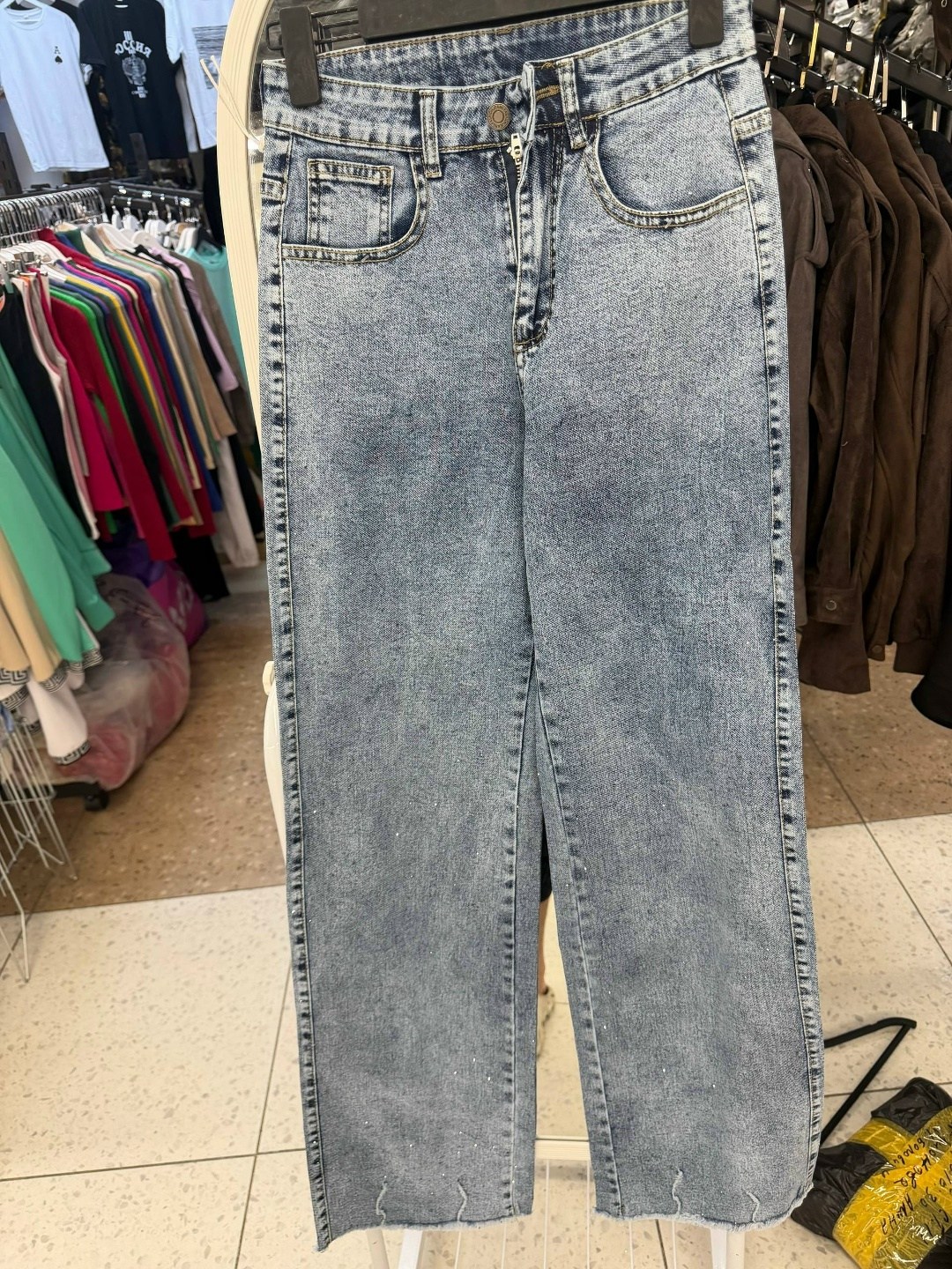 женские джинсы,джинсы,стильные джинсы,одежда джинсы,брюки джинсы